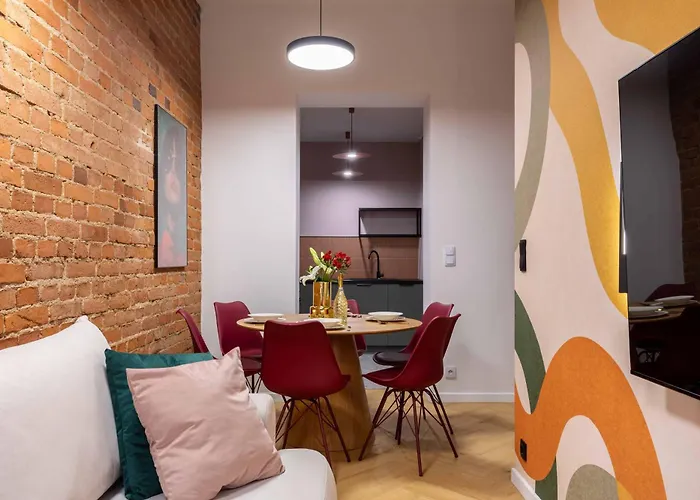 아파트 Comfy Modern In Old Town Parking By Hoomvi 브로츠와프